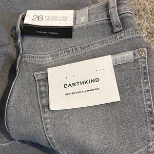 7 For All Mankind Light Gray High-Rise Jeans size 26